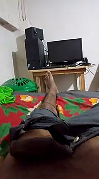 Snapshot of Cute_boleh chatting on February 26, 2025, 8:47 pm Cute boleh online show from February 26, 2025, 8:47 pm