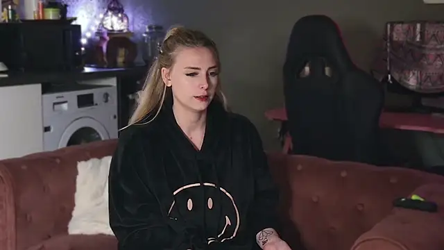 ce leste   online show from March 14, 2025, 8:17 pm