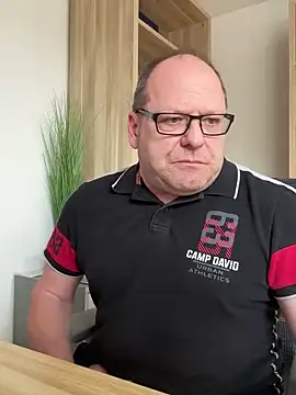 coupleLatinaLovers online show from March 10, 2025, 11:23 am