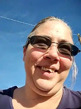 GraceHenderson online show from December 20, 2025, 9:28 pm