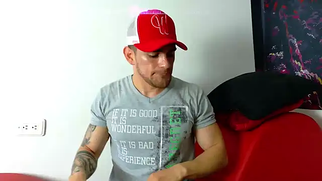 Sexy Alejandro  online show from October 22, 2025, 12:04 pm