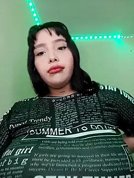 jacksyangeel2 online show from March 3, 2026, 6:20 am