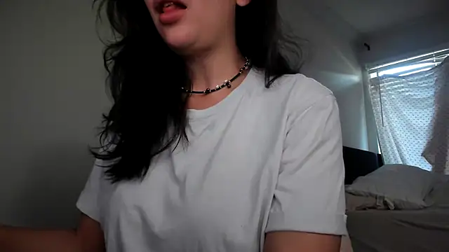 bigb00tyjudyyX online show from September 22, 2025, 12:44 pm