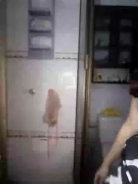 Snapshot of sweet-sunlight chatting on January 5, 2025, 4:04 am sweet-sunlight online show from January 5, 2025, 4:04 am