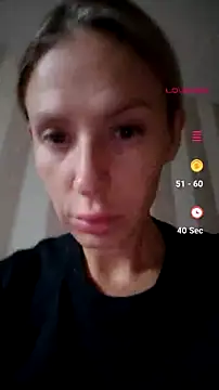 YourJuliena online show from July 23, 2026, 3:48 am