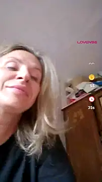 YourJuliena online show from July 24, 2026, 4:58 pm