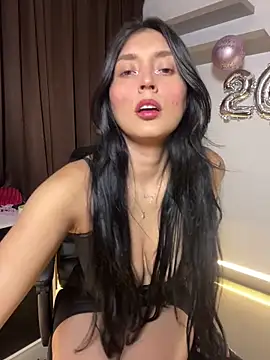Valentina cartier online show from October 20, 2025, 10:32 pm
