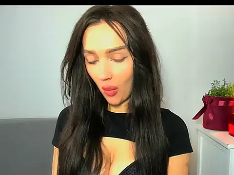 OliviaFantasy online show from March 28, 2026, 12:06 pm