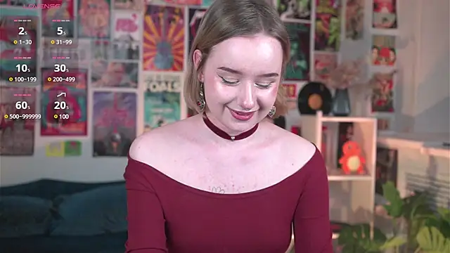 Snapshot of AdeleLoomis chatting on February 13, 2025, 8:45 pm AdeleLoomis online show from February 13, 2025, 8:45 pm