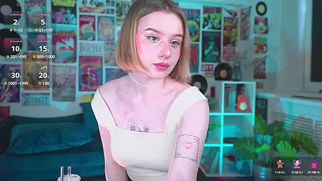 Snapshot of AdeleLoomis chatting on February 20, 2025, 8:50 am AdeleLoomis online show from February 20, 2025, 8:50 am