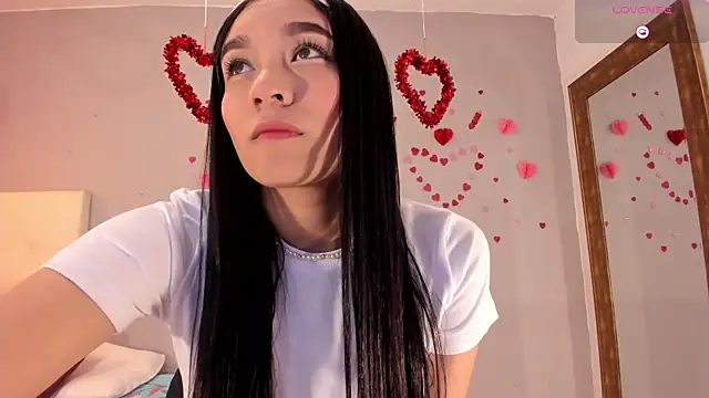 Maia W10 online show from February 19, 2026, 12:13 pm