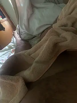 Snapshot of kioluy chatting on September 19, 2025, 2:43 pm kioluy online show from September 19, 2025, 2:43 pm