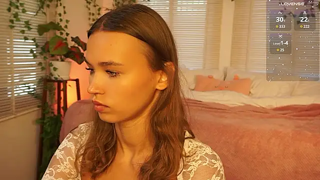 lexicoyy  online show from February 8, 2026, 3:59 am