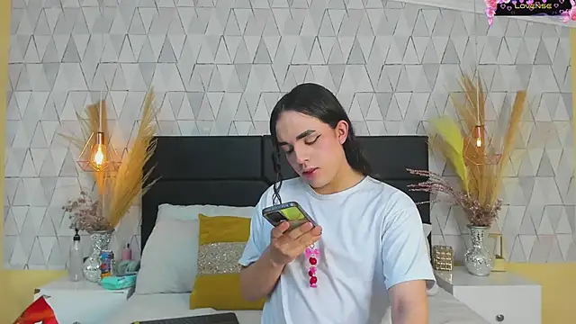 JustinePerry online show from March 9, 2026, 4:16 am