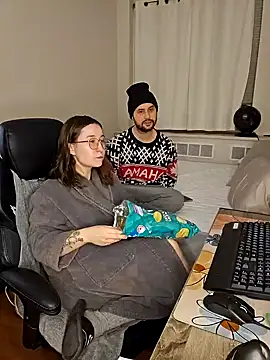 Kinkycouple1789 online show from January 16, 2025, 12:55 am