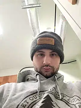 Kinkycouple1789 online show from February 13, 2025, 2:20 pm