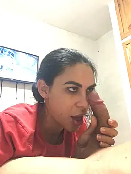 Snapshot of hotroommates chatting on November 15, 2025, 1:09 am hotroommates online show from November 15, 2025, 1:09 am