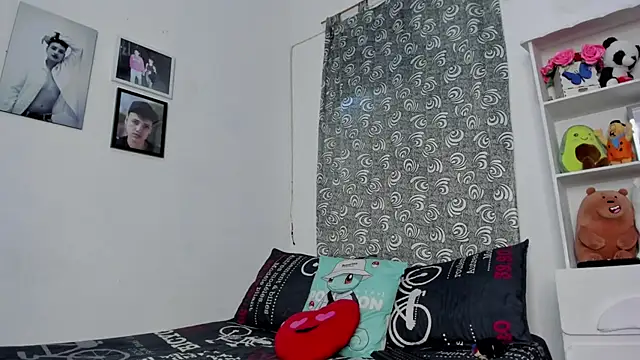 megan 100 online show from October 25, 2025, 6:41 pm