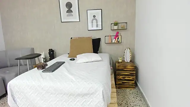 Snapshot of afrodita_martinez chatting on February 12, 2025, 8:07 pm afrodita martinez online show from February 12, 2025, 8:07 pm