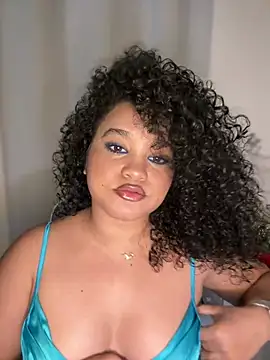 Snapshot of Lucy_wilson5 chatting on February 16, 2026, 3:05 am Lucy wilson5 online show from February 16, 2026, 3:05 am