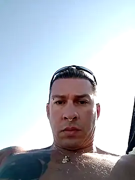 Lovely milk online show from November 28, 2025, 8:58 am