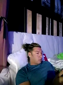 Lovely milk online show from November 27, 2025, 8:53 pm