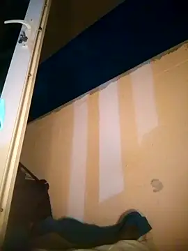 Lovely milk online show from September 19, 2025, 10:03 pm