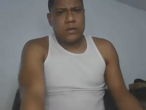 latinblack01 online show from July 22, 2026, 1:35 pm