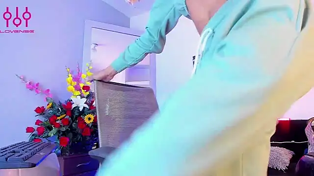 La Perversa69 online show from February 11, 2026, 7:25 pm