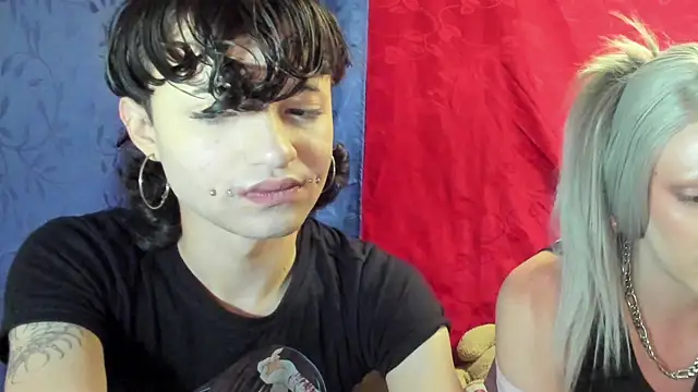 Snapshot of Bloody_lamb chatting on February 6, 2026, 8:38 pm Bloody lamb online show from February 6, 2026, 8:38 pm