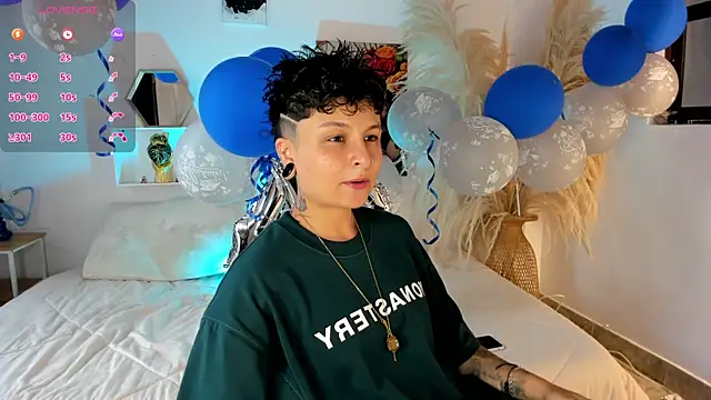 ZuryRamirez  online show from July 23, 2026, 8:27 pm