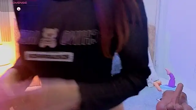 ashley  foxx  online show from February 17, 2026, 1:52 pm