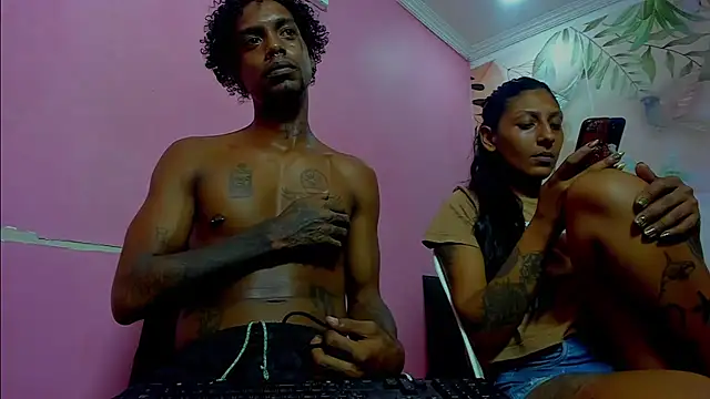 bigblackhotx1 online show from March 11, 2026, 10:15 pm