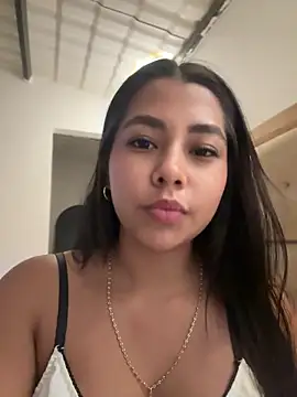 Snapshot of darsha_90 chatting on April 15, 2026, 3:12 am darsha 90 online show from April 15, 2026, 3:12 am