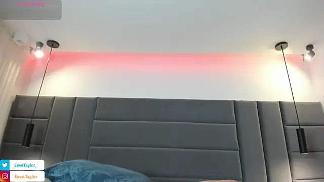 Eevee Taylor online show from July 22, 2026, 3:30 am