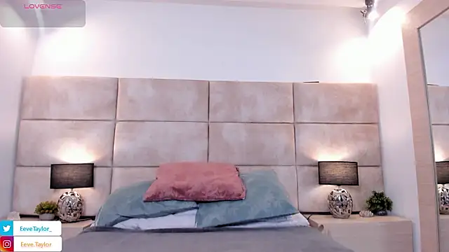 Eevee Taylor online show from February 28, 2026, 3:39 am