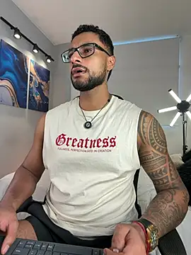 LiamGarcia1 online show from May 22, 2026, 2:15 pm