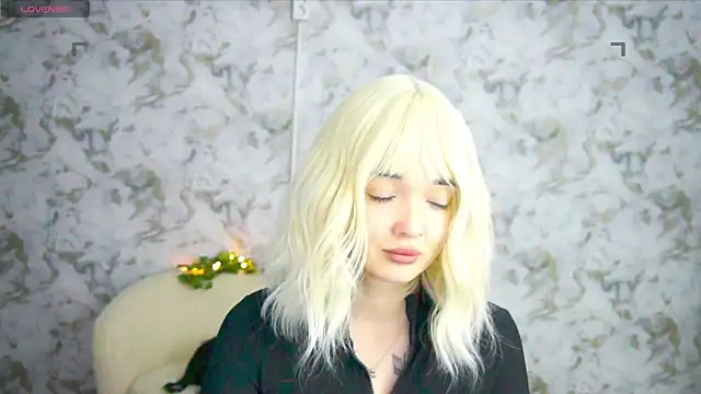 Ashley S online show from June 7, 2026, 10:15 pm