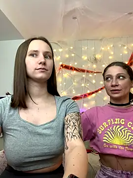 HotCaramellsTV online show from October 26, 2025, 12:38 pm