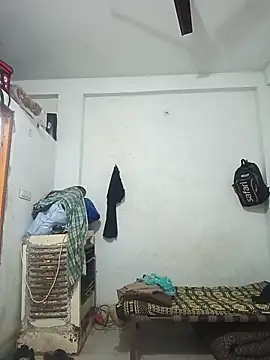 pintuS40 online show from December 22, 2025, 3:39 am