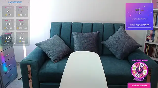 Natalie coxx online show from December 10, 2024, 9:43 pm