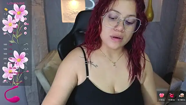 Snapshot of _Ambar72_b chatting on January 6, 2026, 12:53 pm Ambar72 b online show from January 6, 2026, 12:53 pm