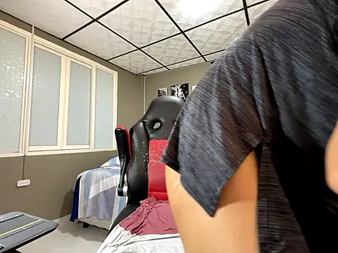 marcel crawford96 online show from December 14, 2025, 12:44 pm