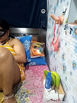 Snapshot of tina8th chatting on March 6, 2026, 4:35 pm tina8th online show from March 6, 2026, 4:35 pm