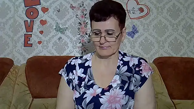 PaulaGolden online show from May 21, 2026, 6:16 pm