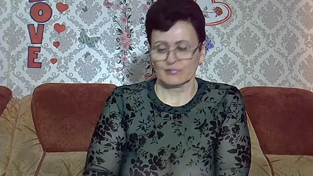 PaulaGolden online show from March 10, 2026, 7:45 am