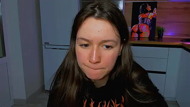 Snapshot of ameli_moon chatting on February 22, 2025, 4:51 pm ameli moon online show from February 22, 2025, 4:51 pm