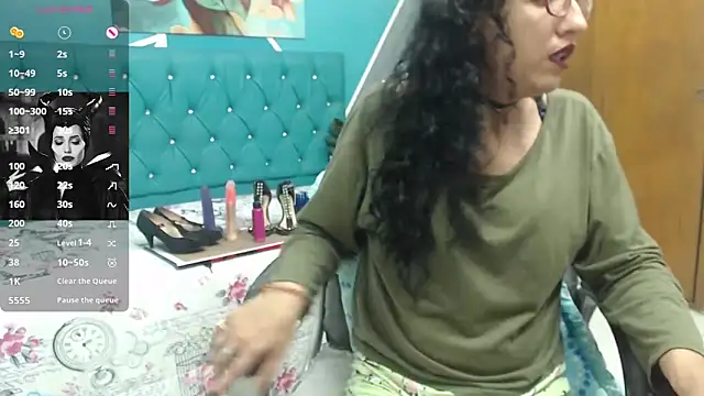 Snapshot of sabrina_dupont chatting on October 18, 2025, 12:51 pm sabrina dupont online show from October 18, 2025, 12:51 pm