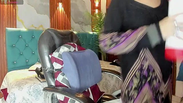 Snapshot of sabrina_dupont chatting on April 14, 2026, 1:05 pm sabrina dupont online show from April 14, 2026, 1:05 pm