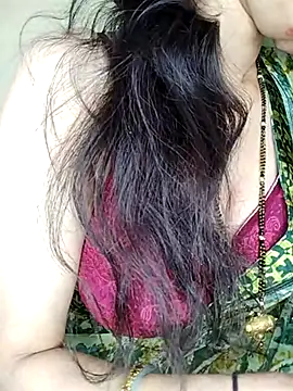 Fair-magic-woman online show from March 10, 2025, 9:40 pm